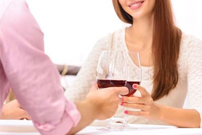 Reicher mann mit vielen Frauen